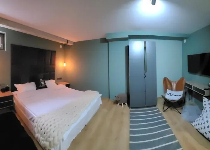 Bh And Semiramida Borovets